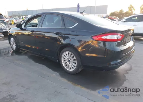 2015 Ford Fusion Hybrid Se z USA, uszkodzony, nr VIN 3FA6P0LU0FR294549